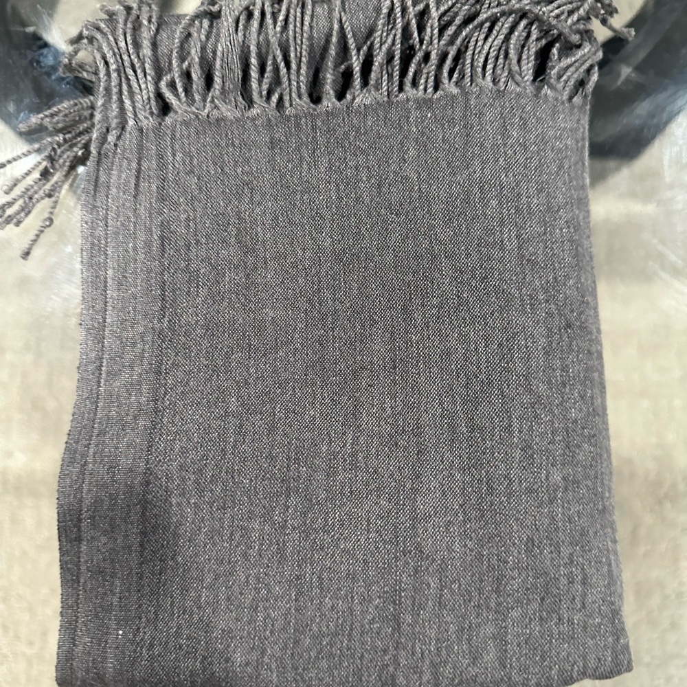Beautiful new gray scarf